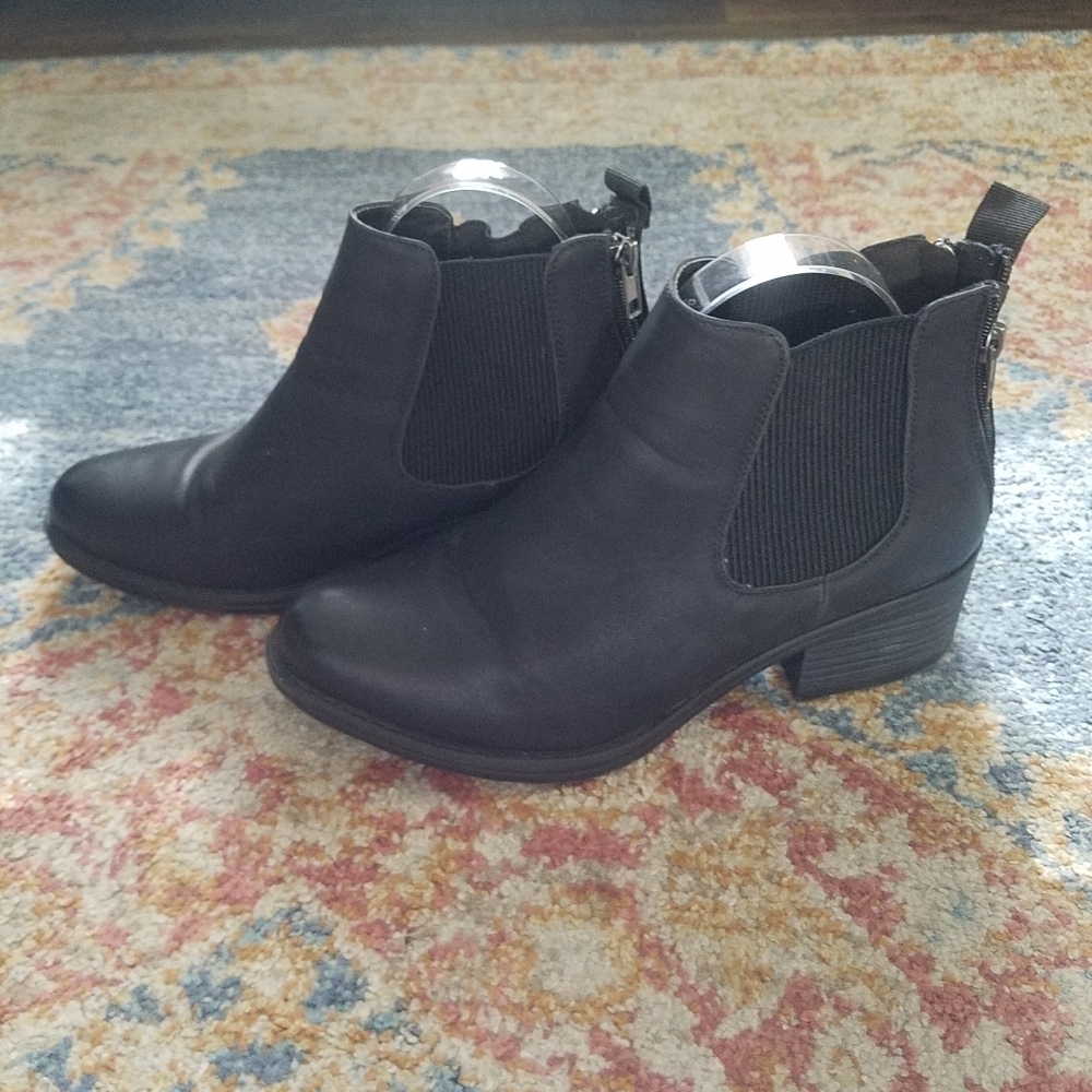 Pierre Dumas double zip back black booties boots size 9 - Picture 3 of 13